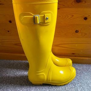 Polar brand- Bright yellow rain boots